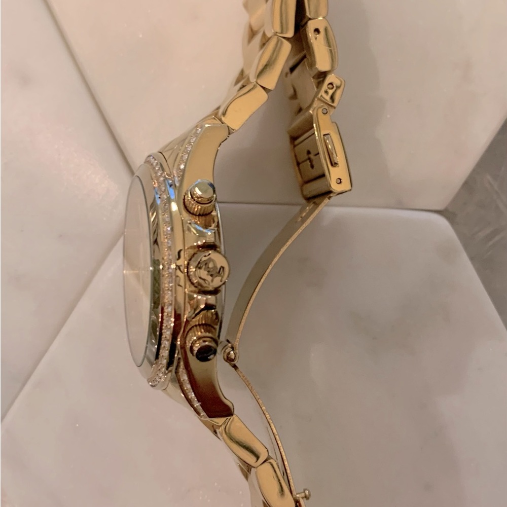 Michael Kors Goldtone Watch - Picture 4 of 6